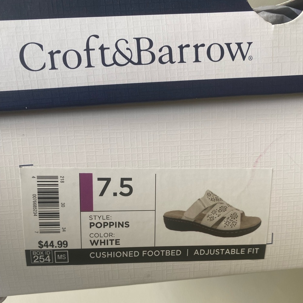 Croft & Barrow White Sandals - Picture 4 of 8
